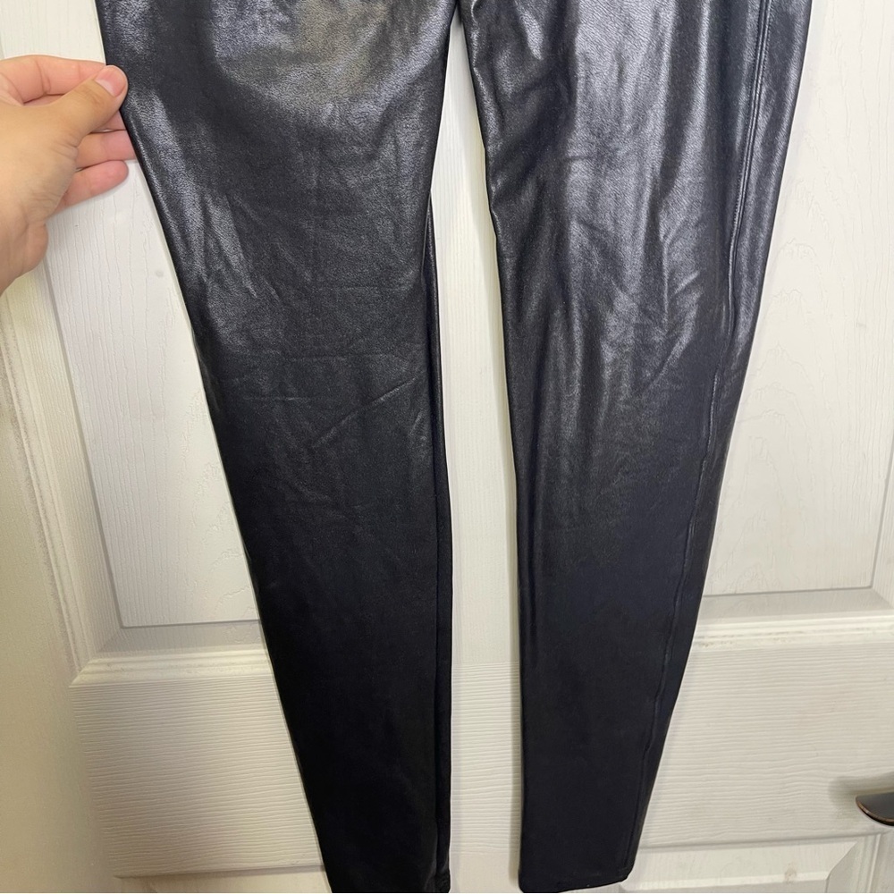 Spanx Women’s Black Faux Leather Leggings Sz XL - Picture 5 of 6
